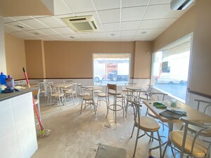 Cafeteria/ cerveceria(3)
