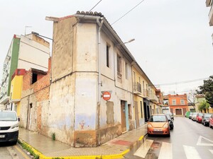 Casa carlet para reformar(6)