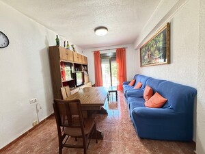 Piso con gran terraza y garaje privado(4)