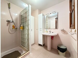Piso con gran terraza y garaje privado(13)